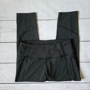 Victoria's Secret Sport Pocket Capri Black Medium